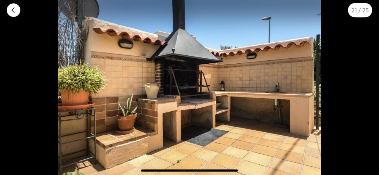 Can Andrea Sant Jordi de ses Salines Exterior photo